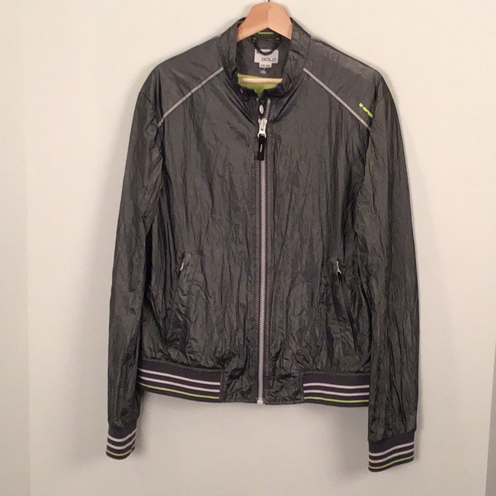 Energie gold label silver windbreaker. Size XL. Slim fit.